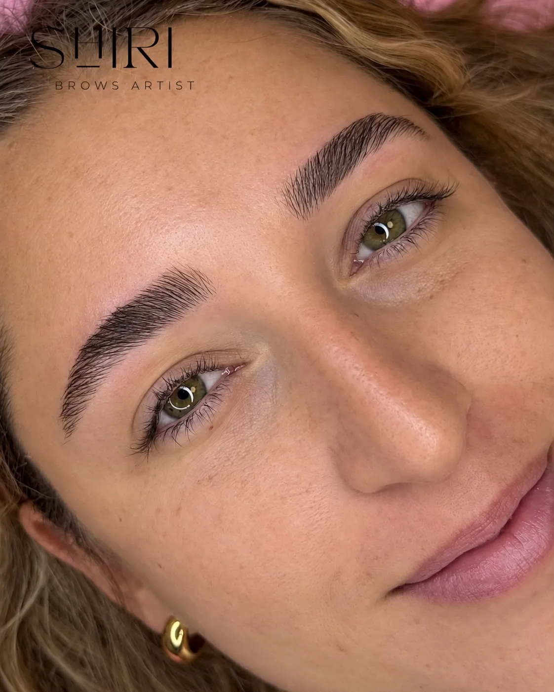 עיצוב גבות